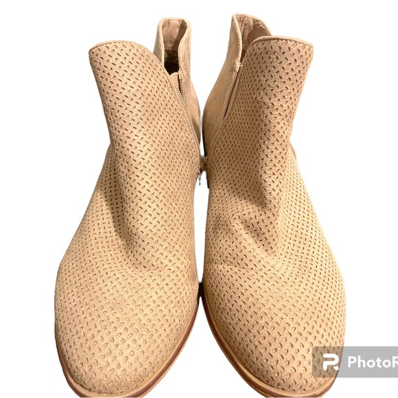 Mia swede beige boots - Picture 5 of 5